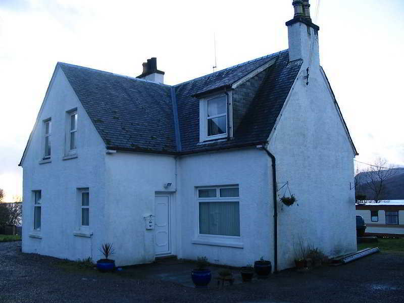 Campfield House Panzió Fort William Kültér fotó
